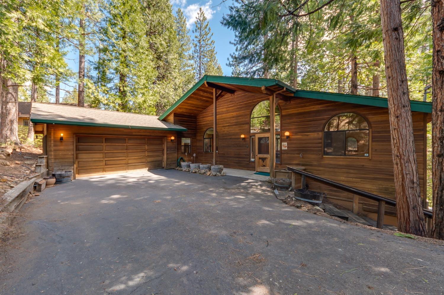 Residential for sale in Arnold, California, 202300425