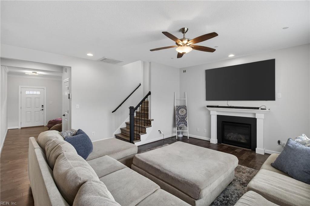 227 Manor Drive