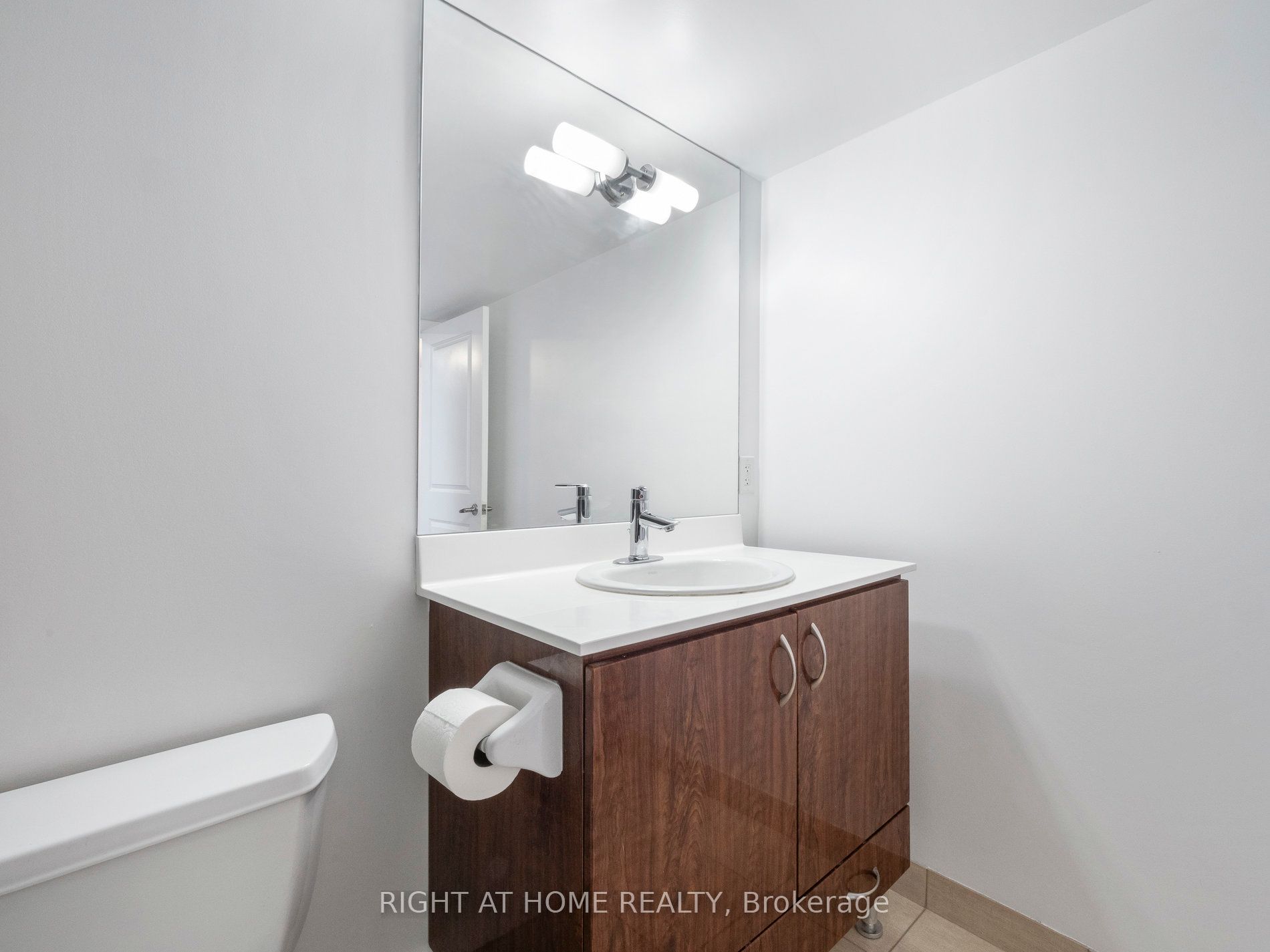 5791 Yonge St 1009