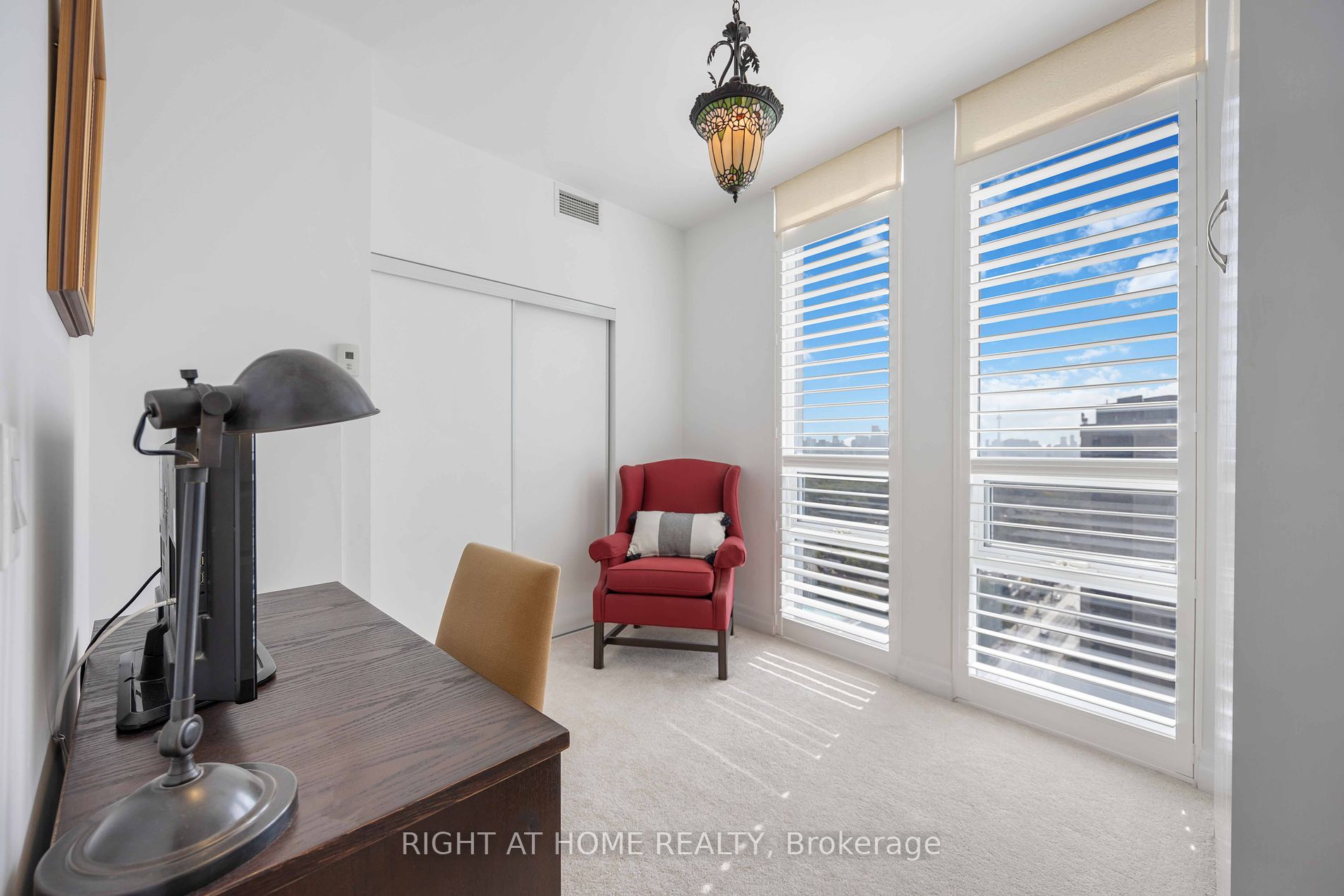 500 W St Clair Ave 1901