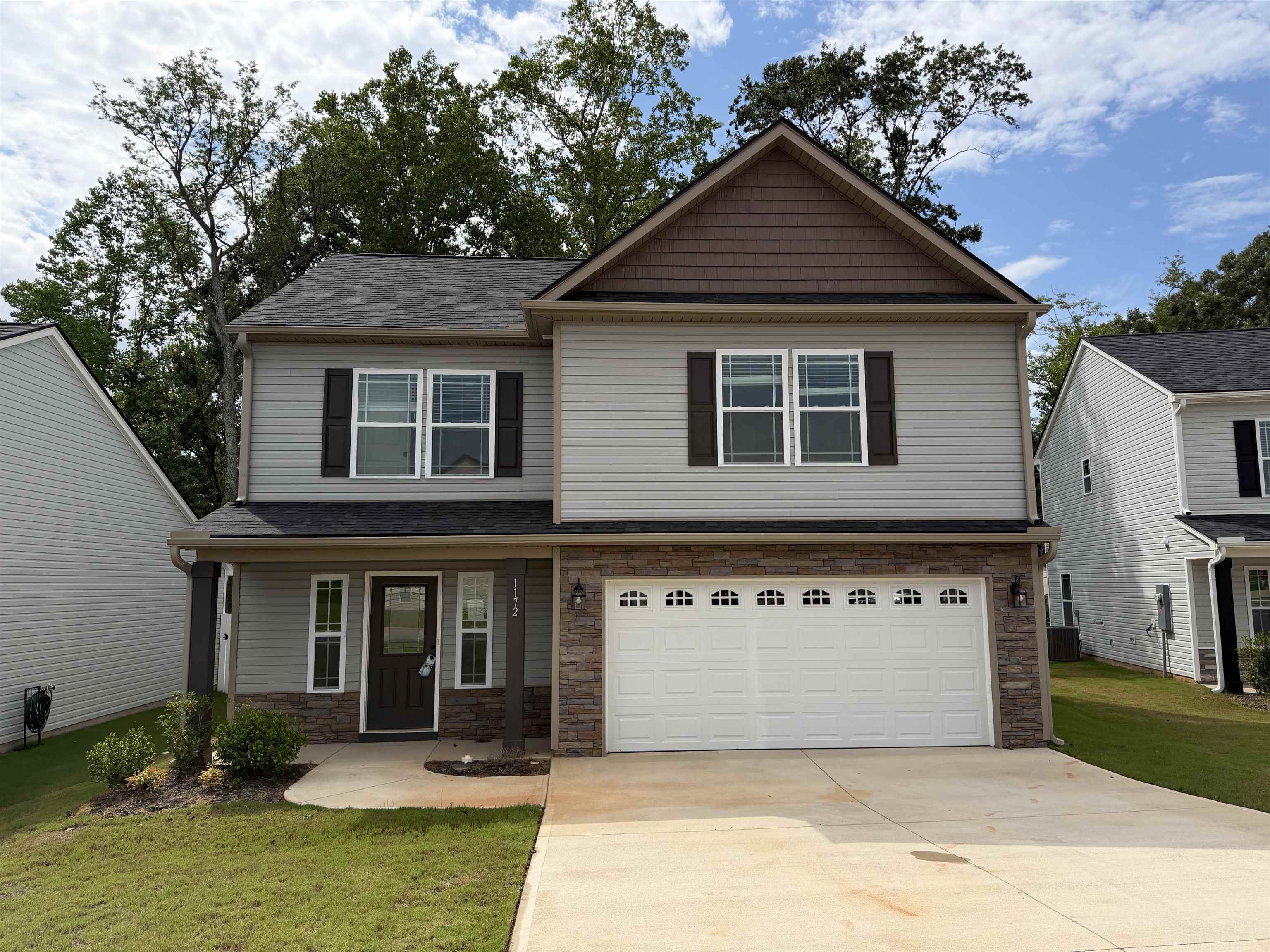 MOVE IN READY! The Heatherwood (Lot 18) offers a modern, open concept living area perfect for entertaining.  4 bedroom, 2.5 bath. Complete with the trademark chair rail, crown molding, and rope lighting.  12'x12'' covered back patio.   30-year architectural shingles, site-built construction, and a 10 year limited warranty are included to give you peace of mind.  Preferred Lender Incentive Available! Rate Buy Down options available!