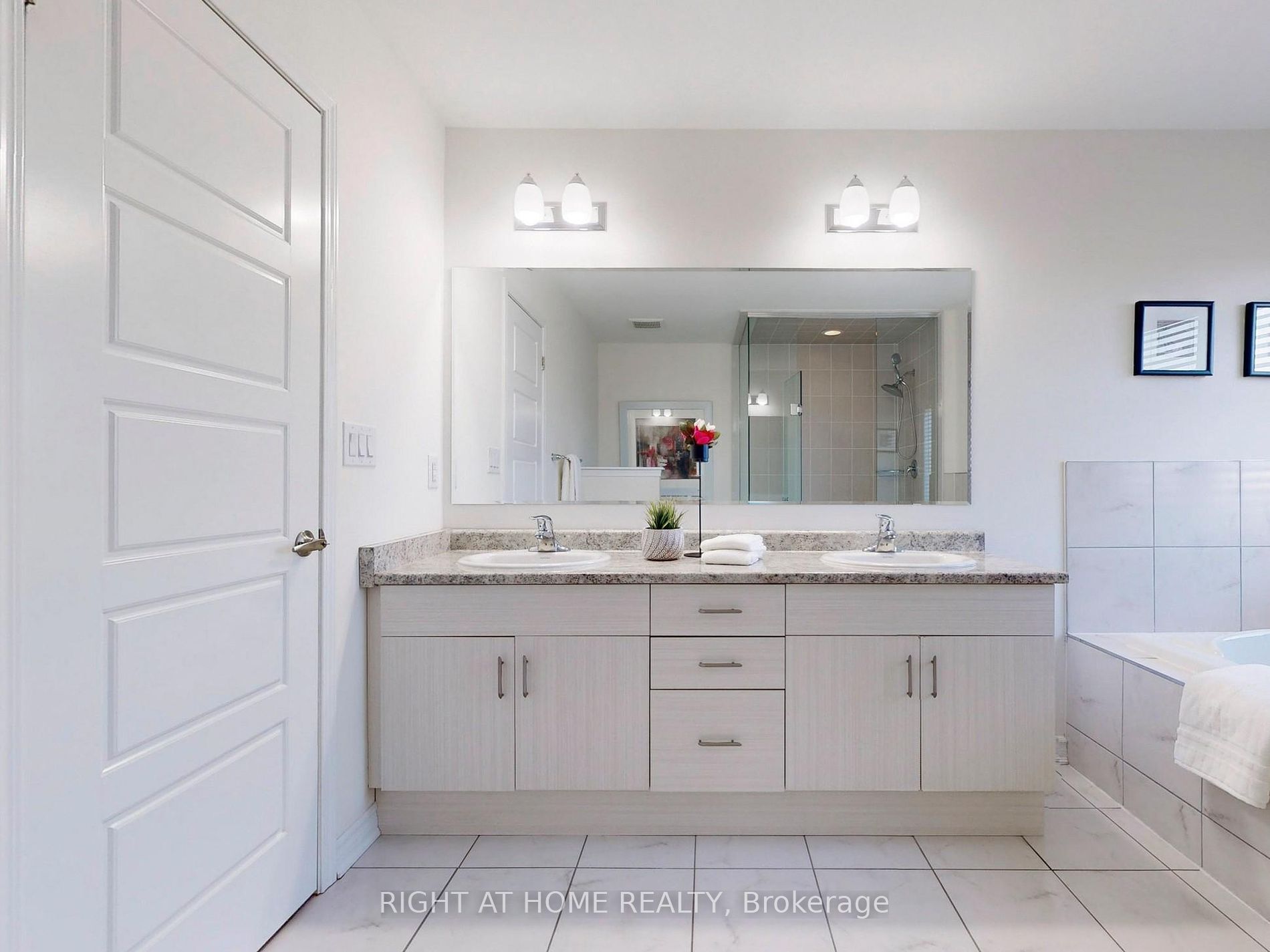 40 Celano Dr