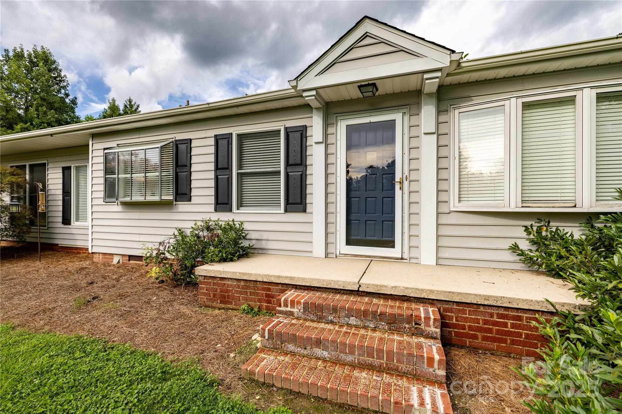 135 Robedo Road