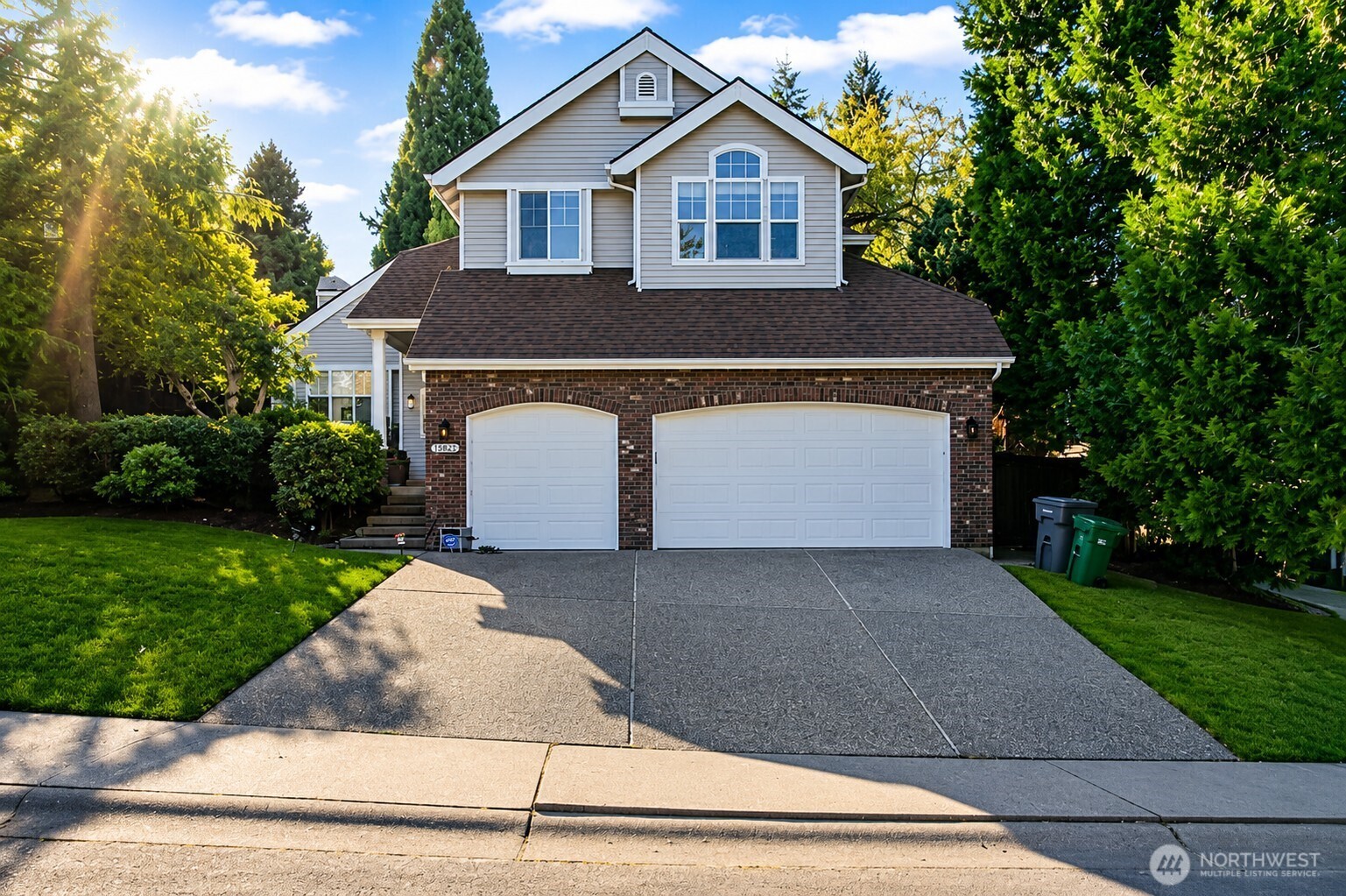 Nestled in Redmond's highly sought-after Education Hill neighborhood, this beautifully maintained 2-story home offers 2,250 sq ft of comfortable living space on a generous 9,928 sq ft lot. Built in 1993, the home features spacious living areas, a cozy fireplace, and a functional floor plan ideal for both everyday living and entertaining. Enjoy a private backyard setting with ample room for outdoor activities, gardening, or relaxation. Conveniently located near parks, trails, shopping, dining, and major employment centers. Served by the acclaimed Lake Washington School District, including Mann Elementary, Redmond Middle School, and Redmond High School. Easy access to downtown Redmond, Microsoft, and major commuter routes