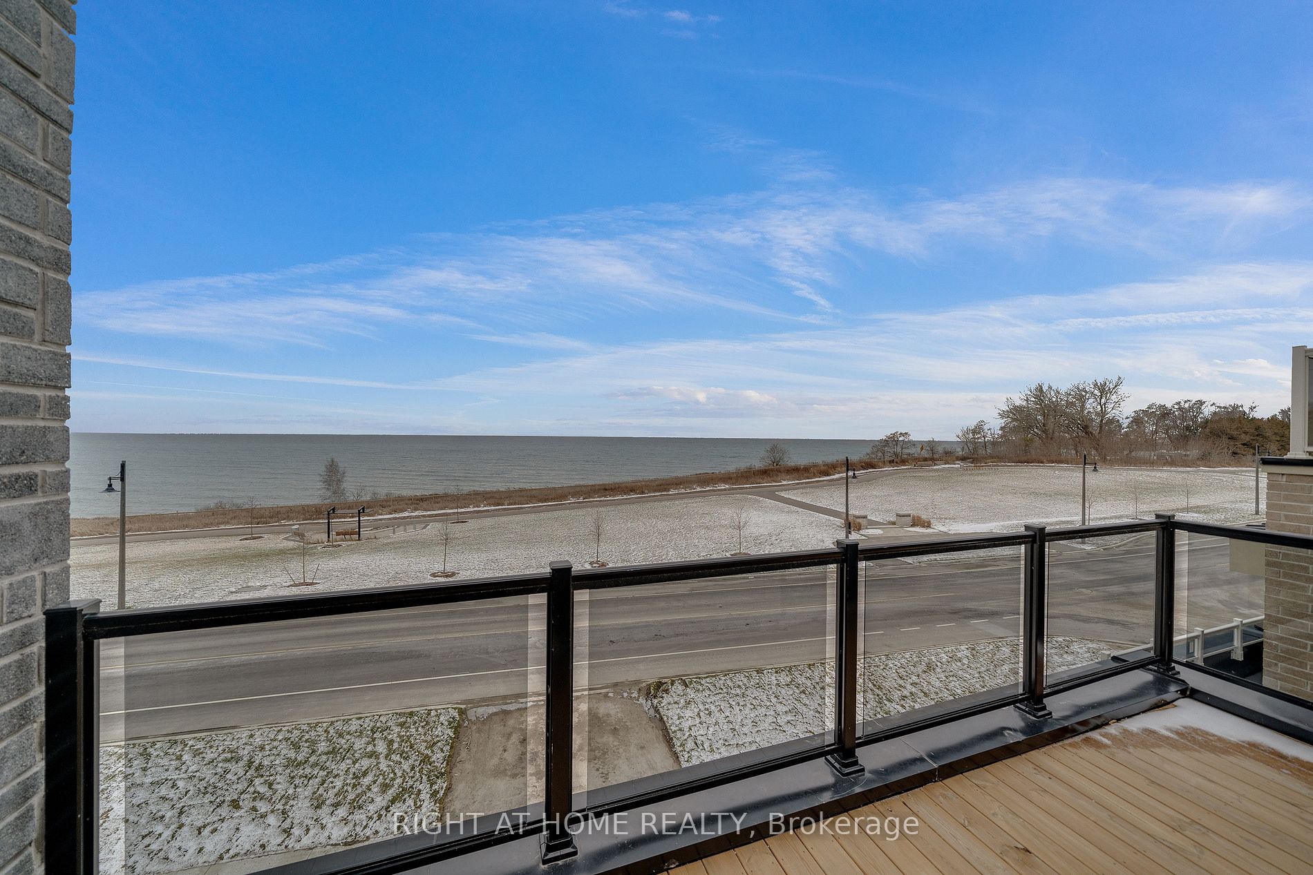 275 Port Darlington Rd