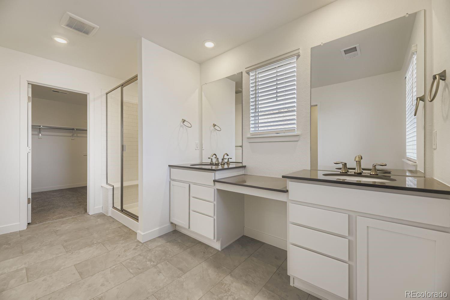 12710 W Glasgow Place