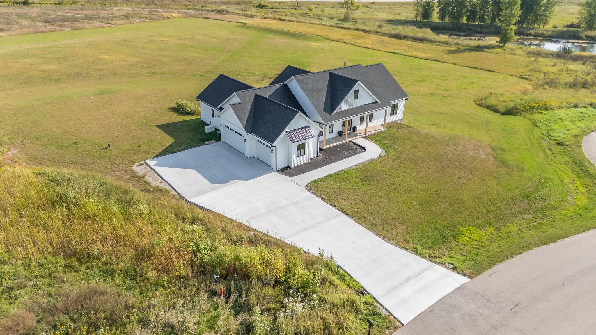5326 Everbreeze Drive