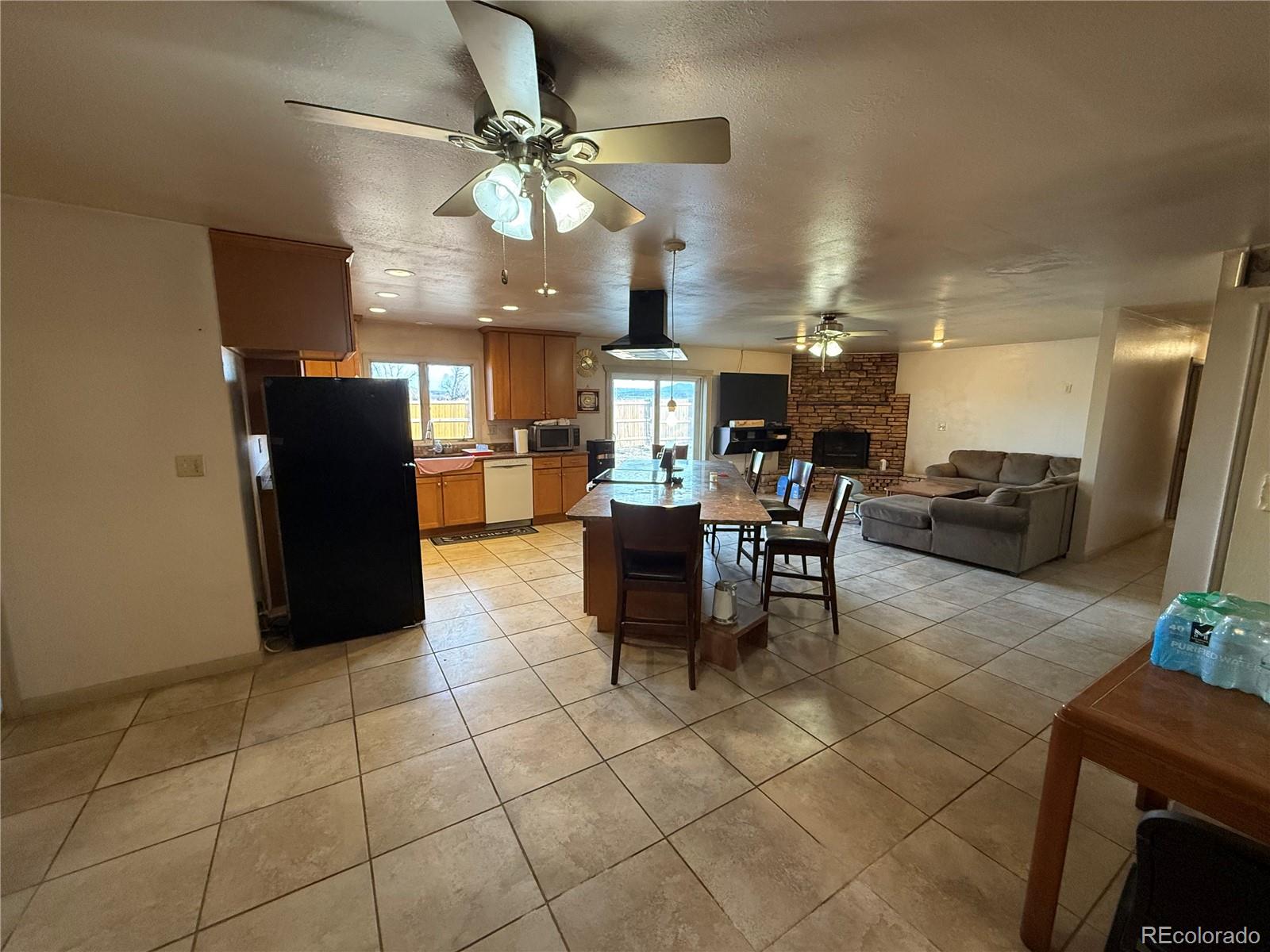 16851 County Road Ee
