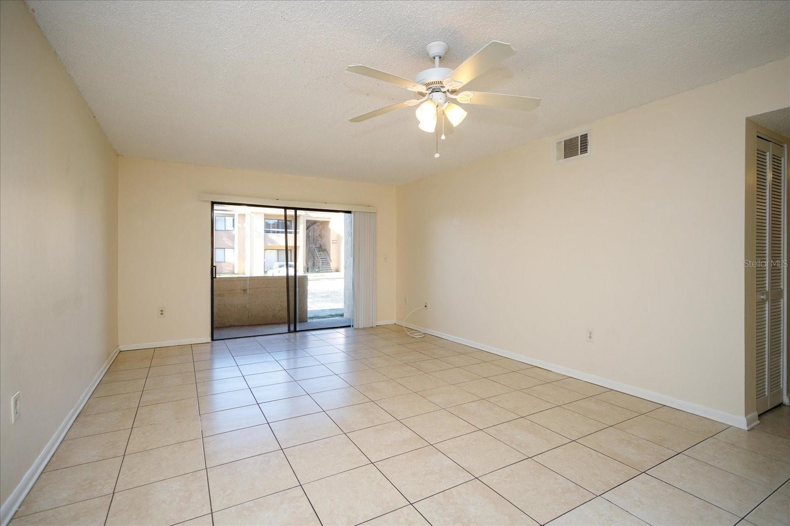 5013 Vineland Road 108