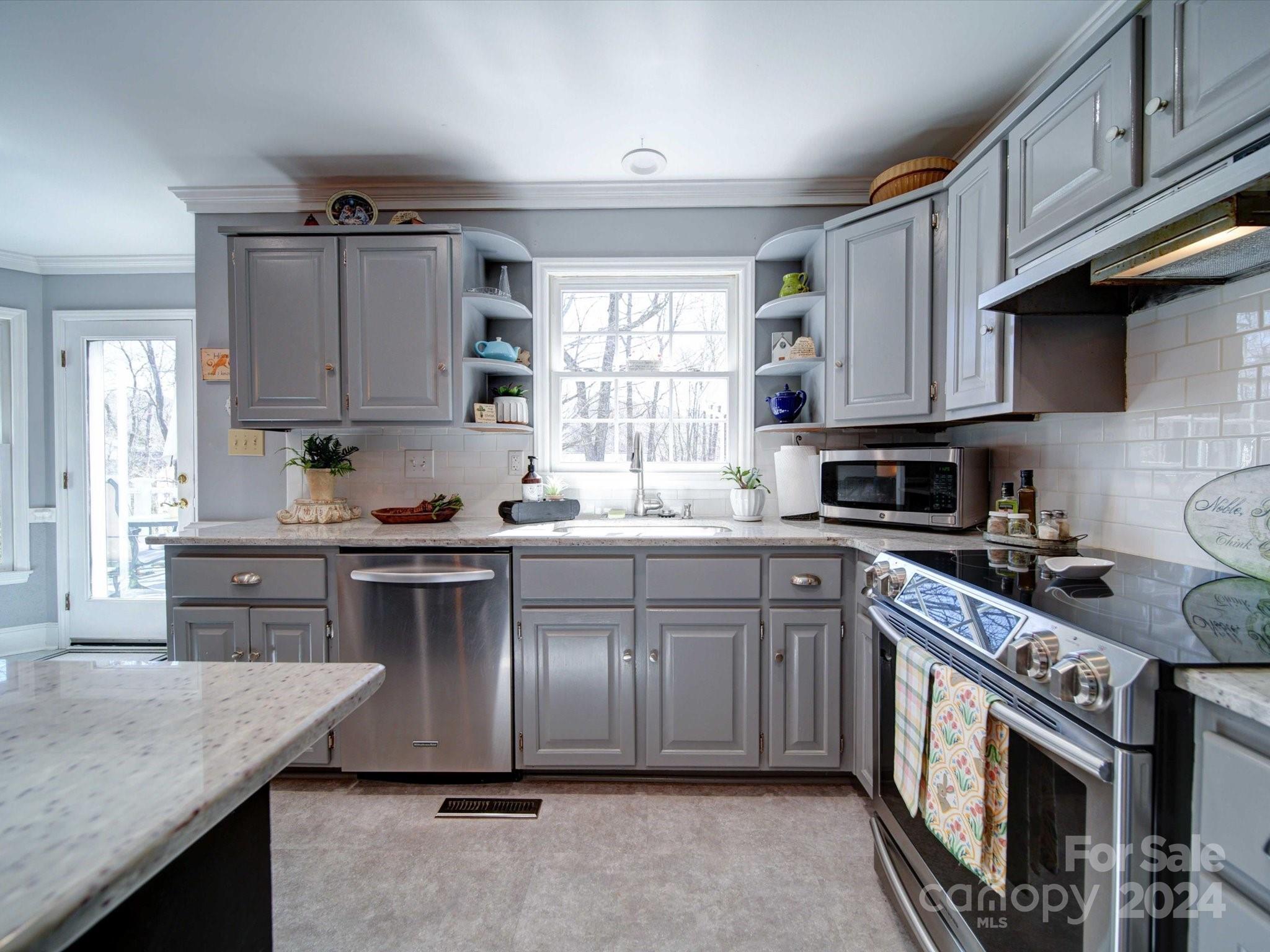 5044 Scaleybark Court 133