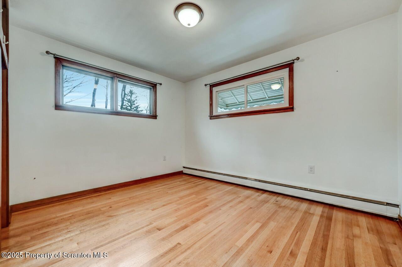 302 Thurston Street