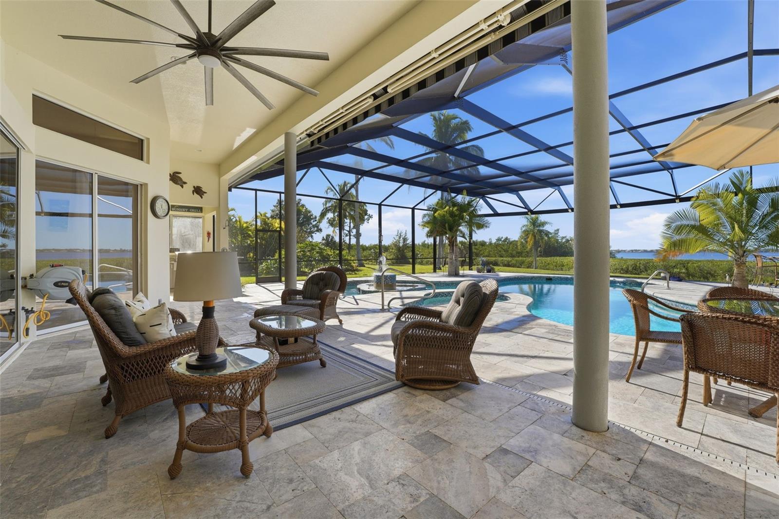 3121 Rivershore Lane