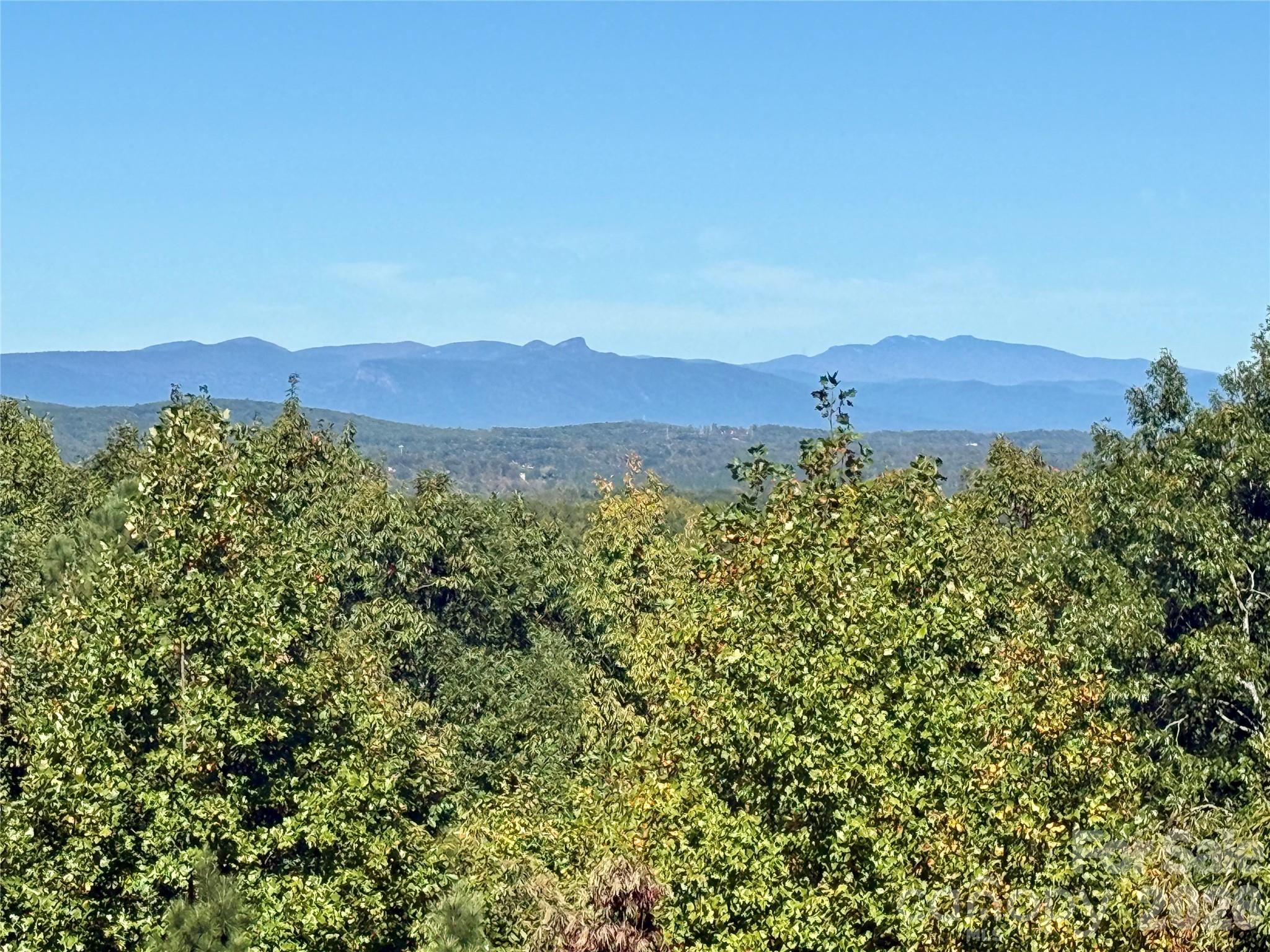 315 Lakeview Trail