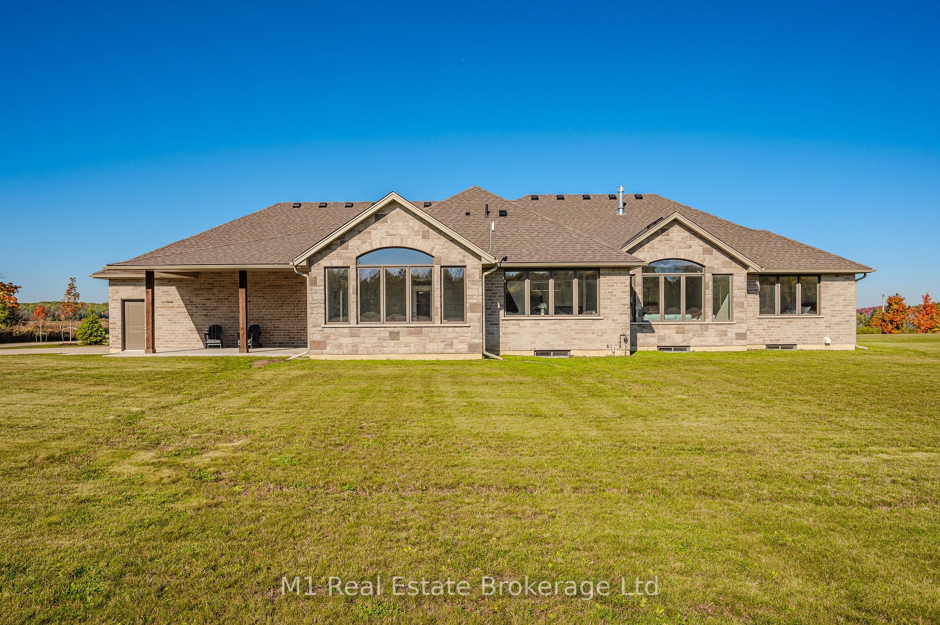 101058 Side Road 10