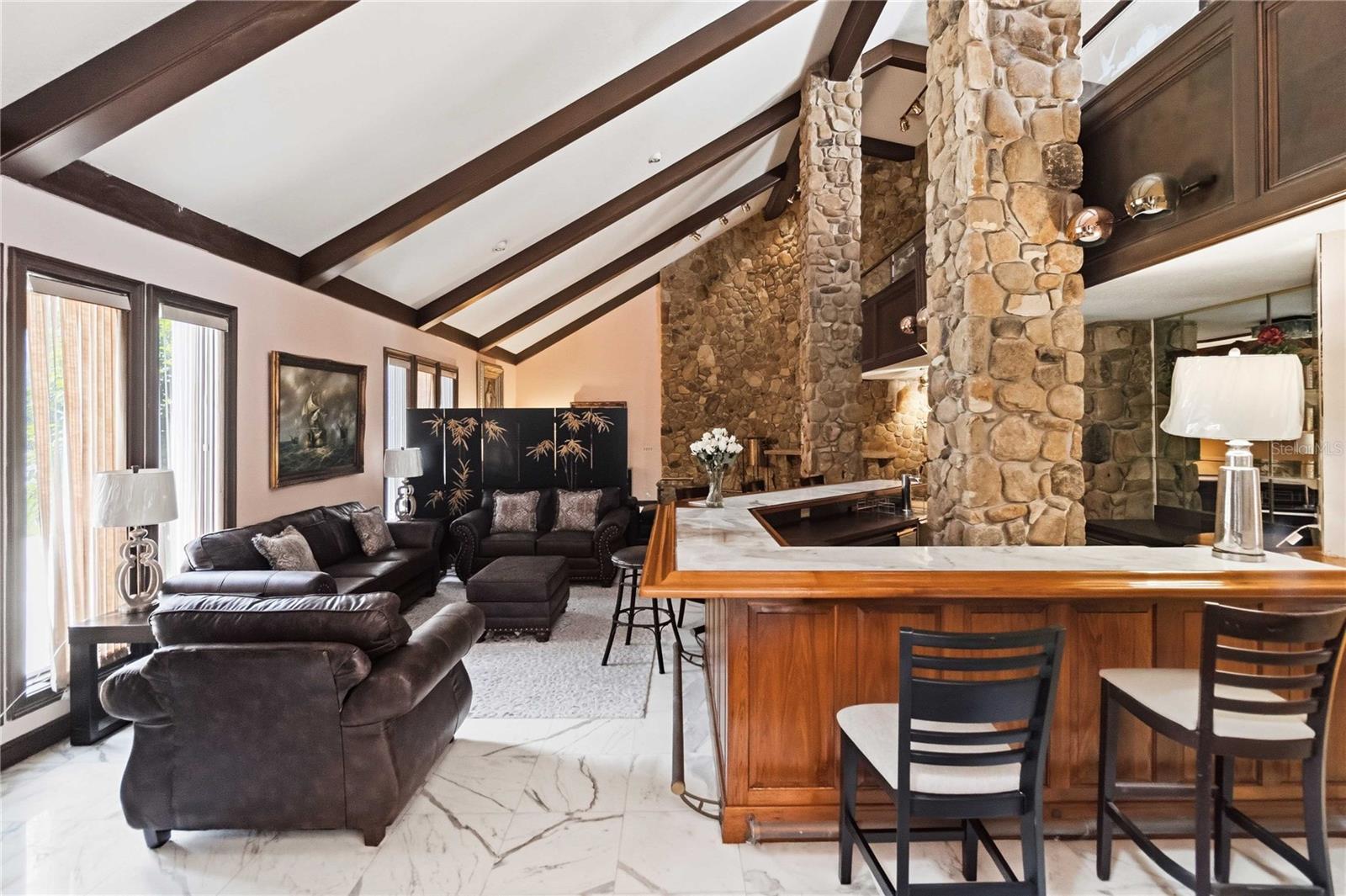 593 Dunmar Circle