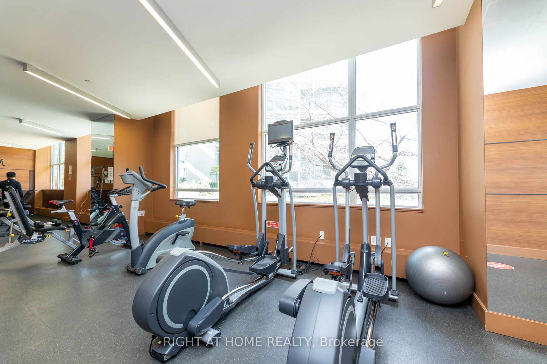 2015 E Sheppard Ave 508