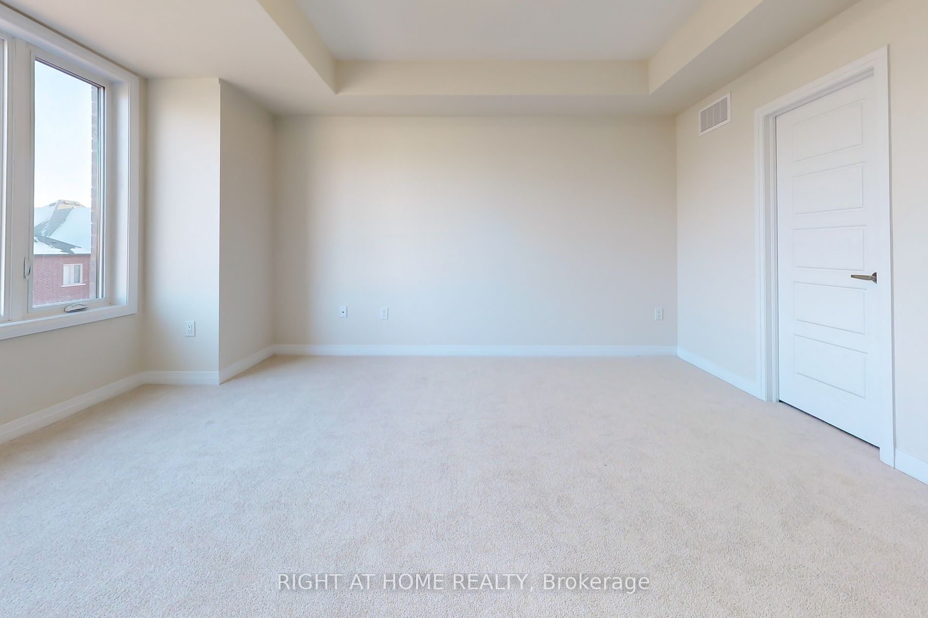 106 E Settlers Road Rd