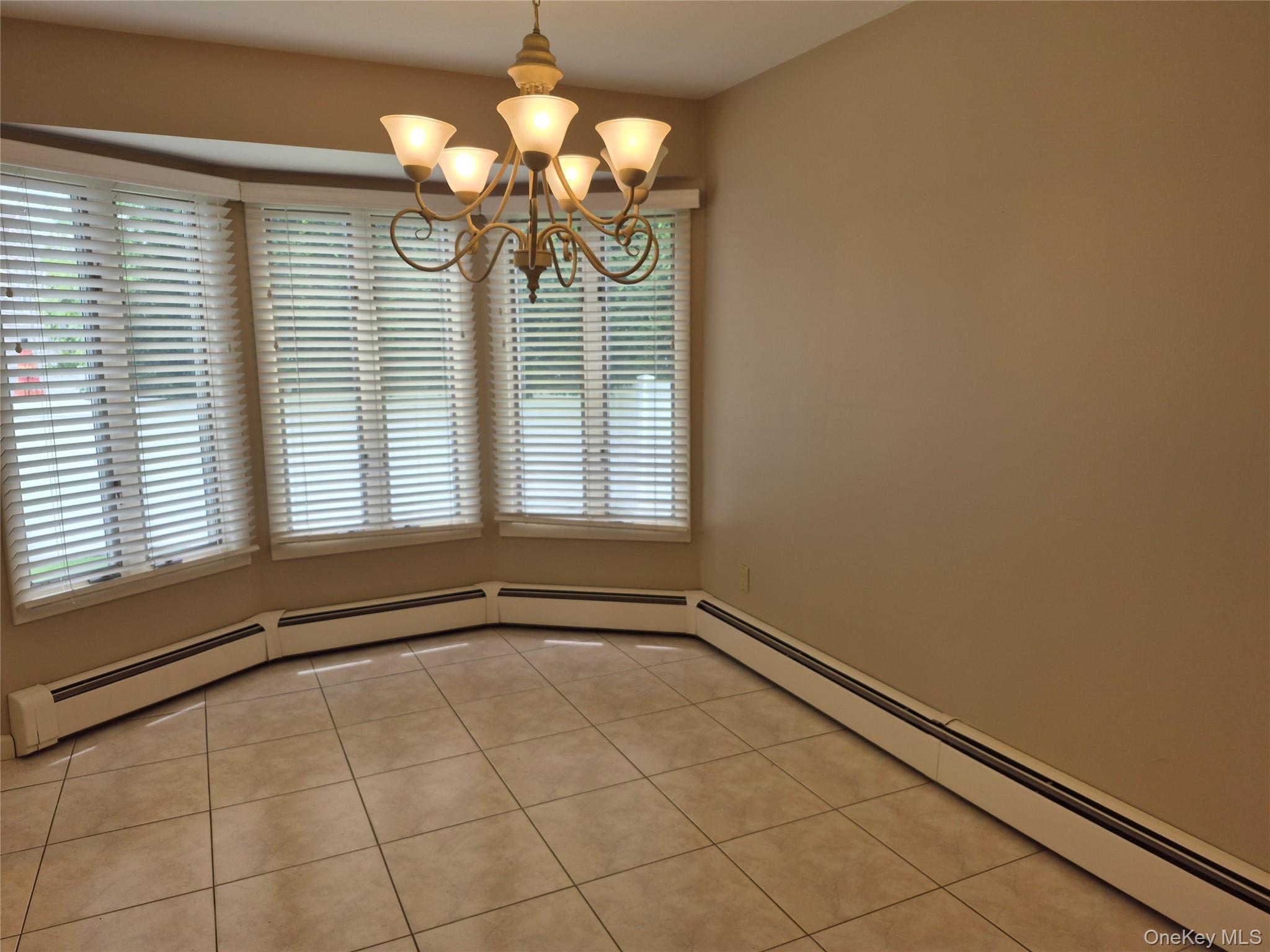 2418 Knob Hill Drive