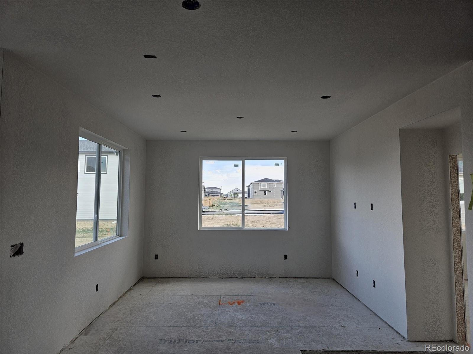 6036 Caribou Drive