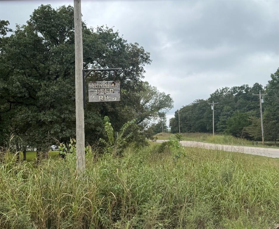Are you looking for 2.97 acres with a Norman address? This beautiful cul-de-sac property is ready and waiting for you. You will love the peace and space while also having easy access to Highway 9 and Lake Thunderbird. The property is located in a sweet spot in between Norman, Tecumseh, Shawnee, and I40 whichever way you have to commute is in within reach. This lot is ideal for building the home you have always dreamed of. Schedule a showing today!