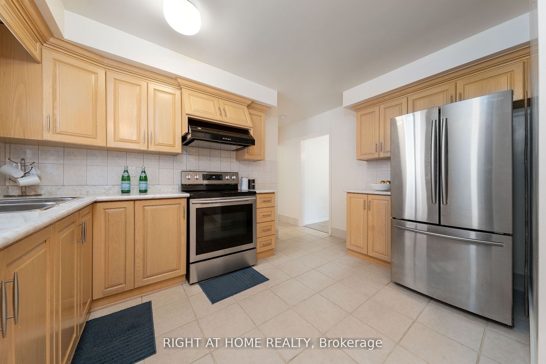 71 Pleasant View Dr