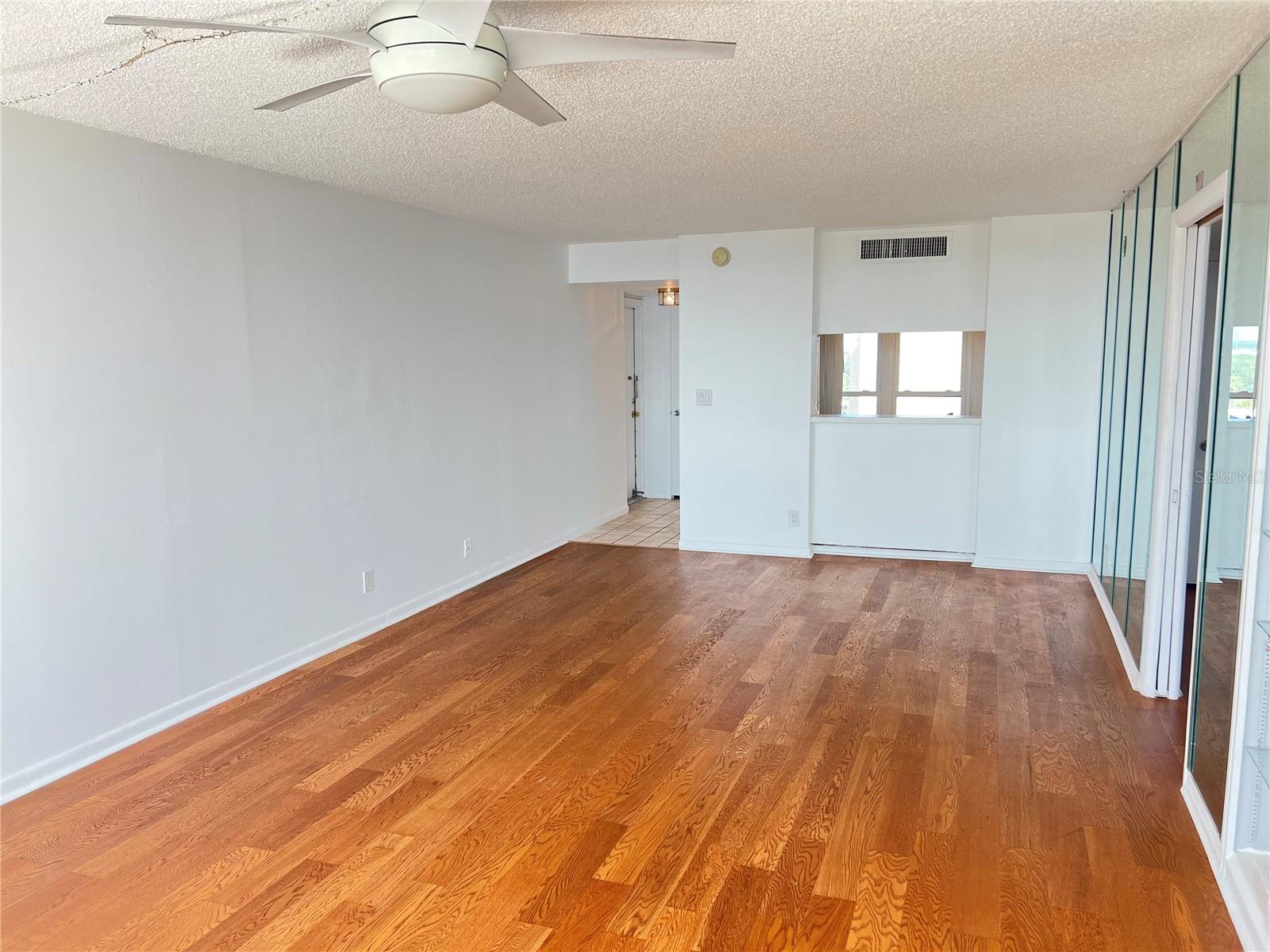 2616 Cove Cay Drive 701
