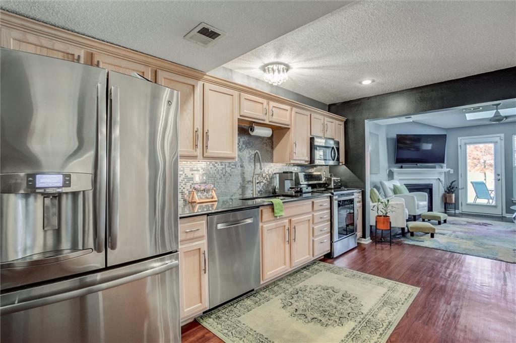 8146 N Elmwood Avenue