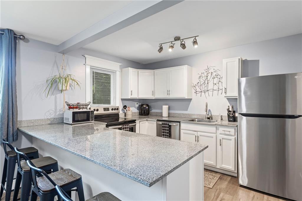 4136 N Monroe Avenue