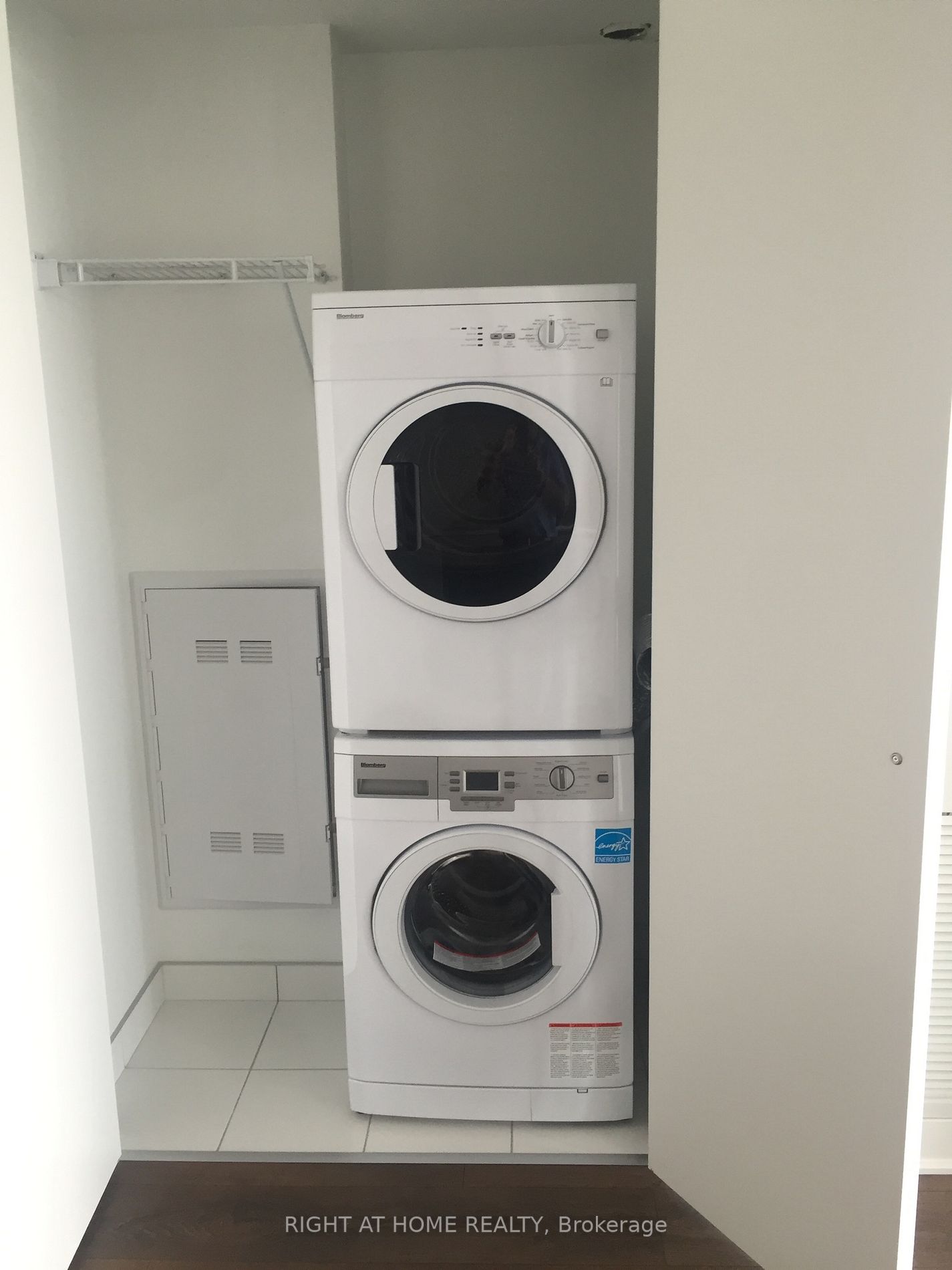 15 Grenville St 3307