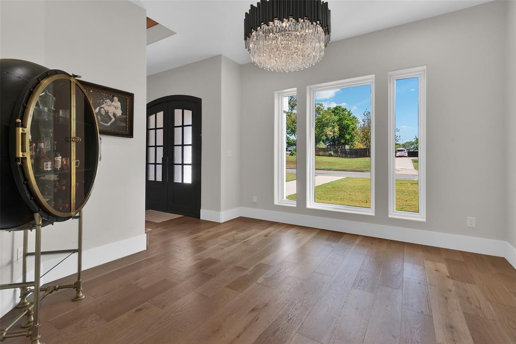 931 Waterloo Lake Drive