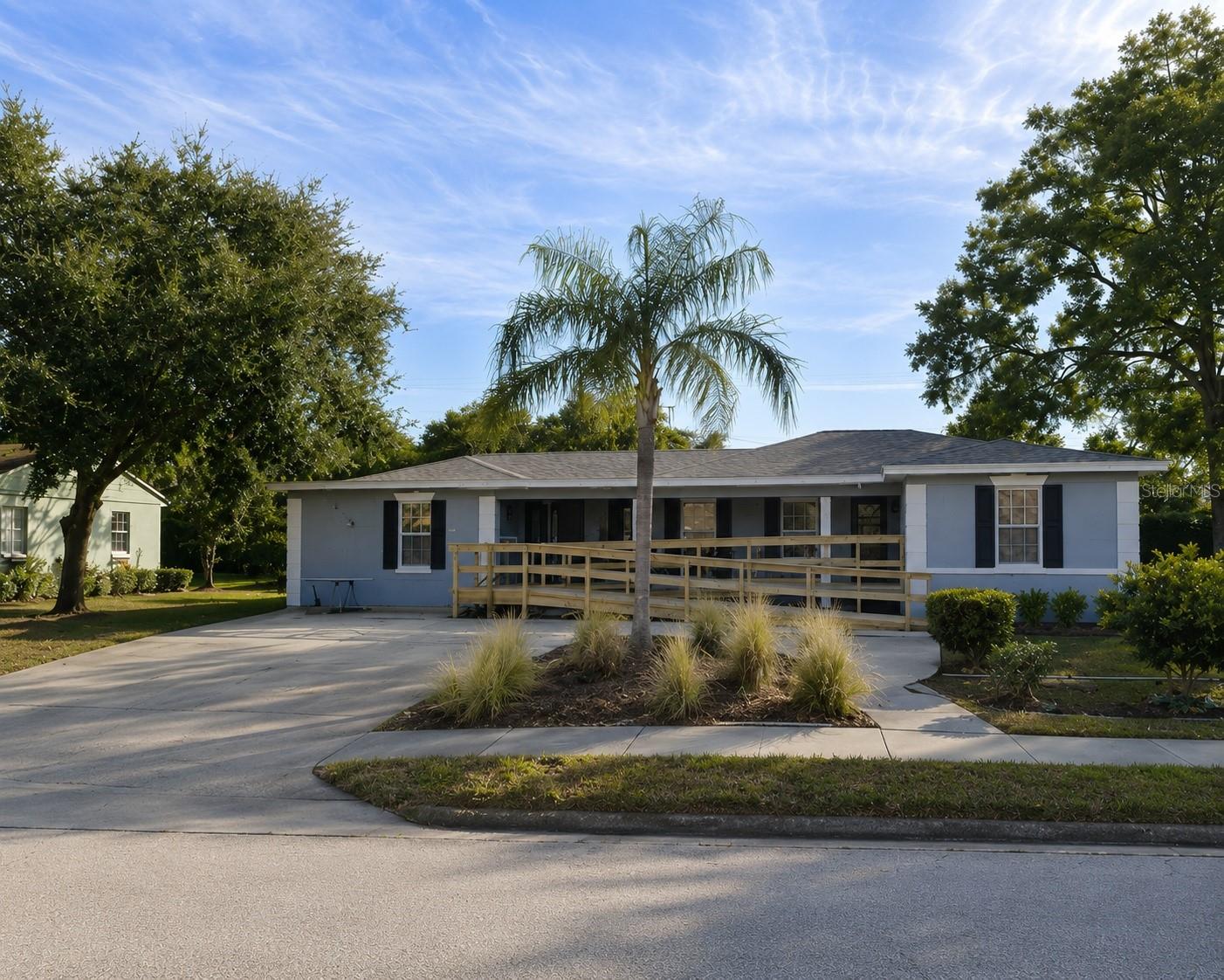 3710 W Azeele Street, Tampa, FL