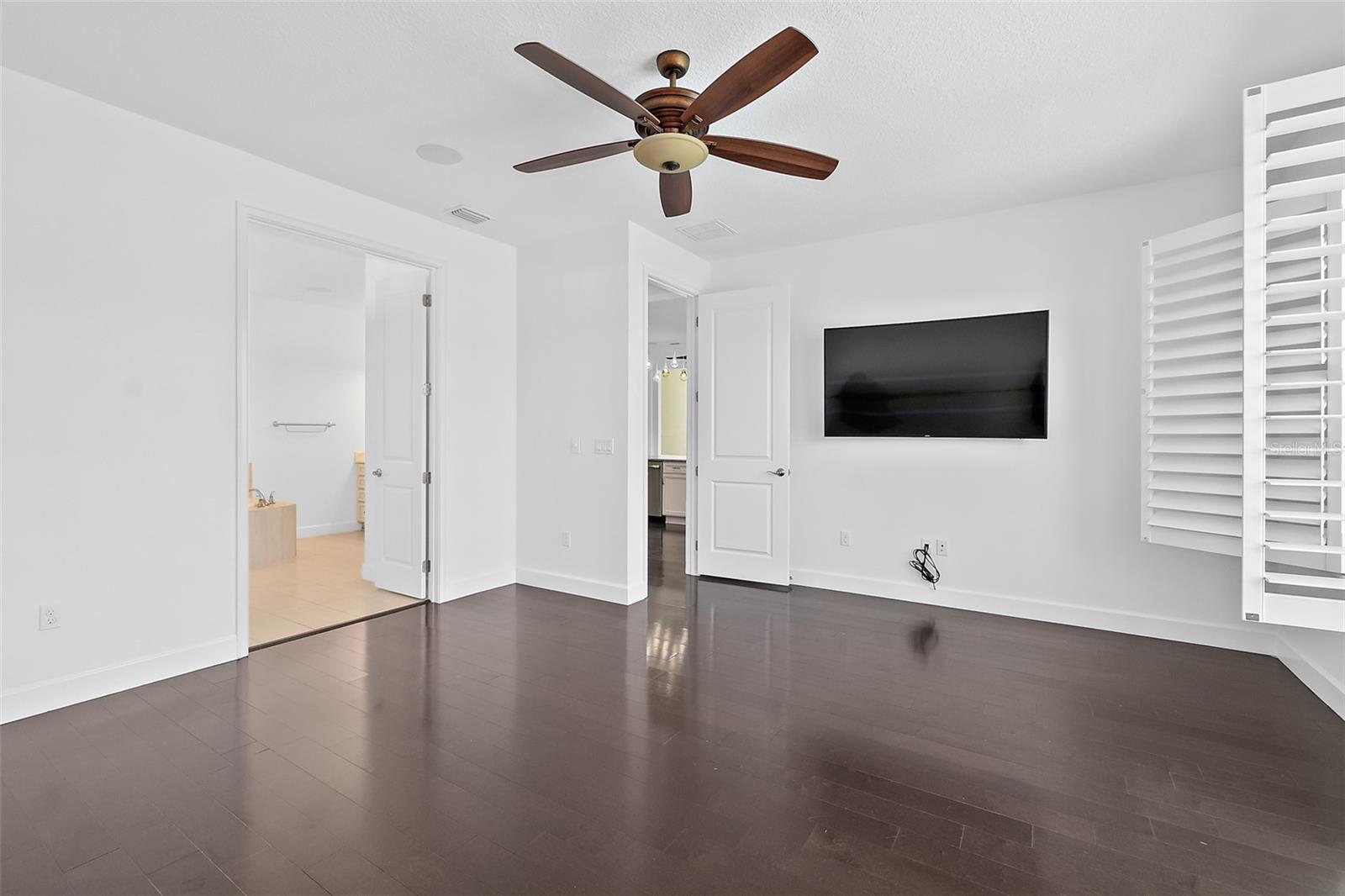 643 Southlake Drive