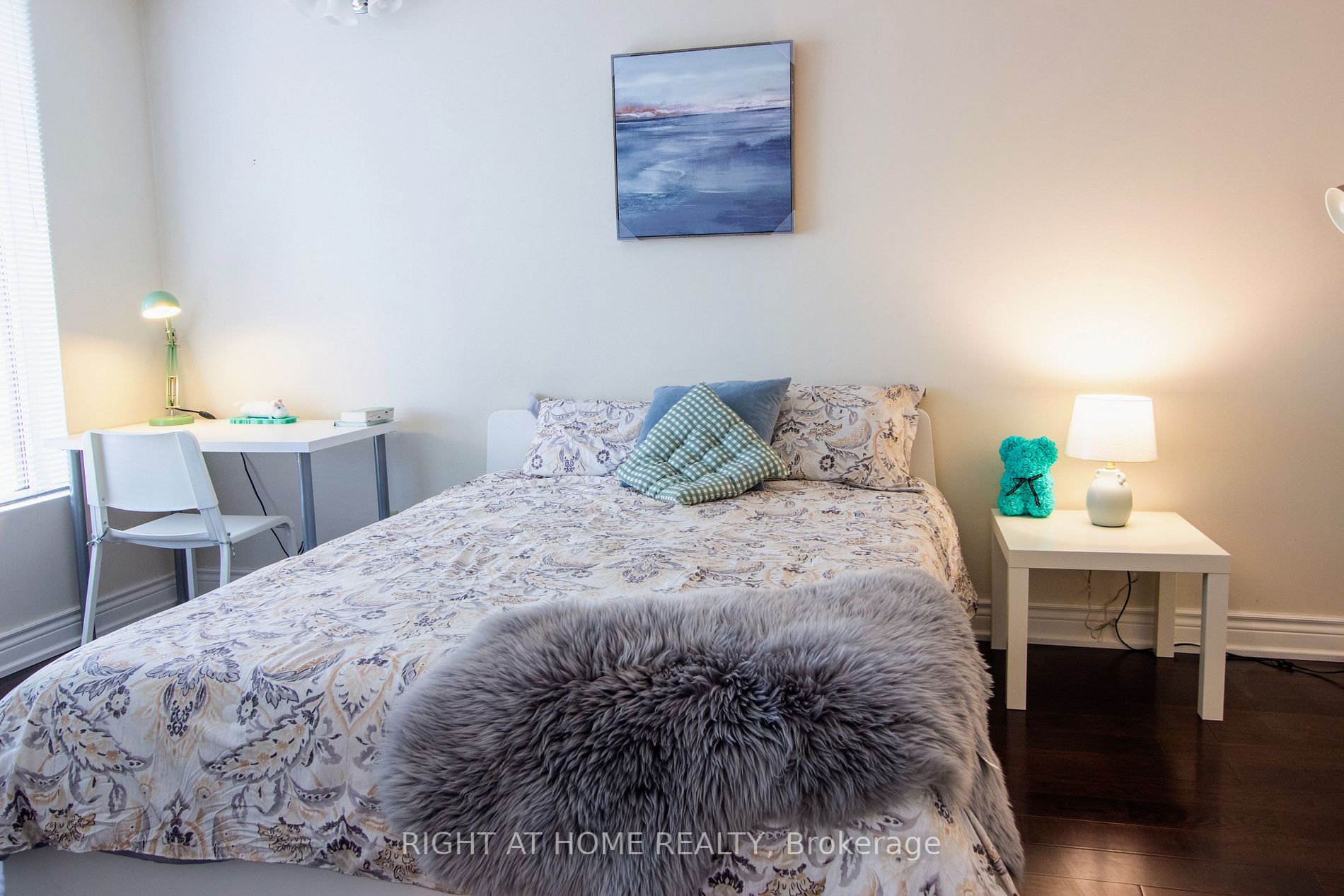 5785 Yonge St 505