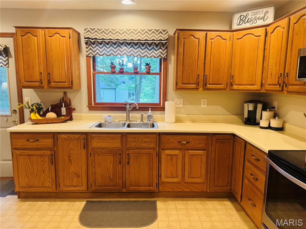 4141 Windmere Drive