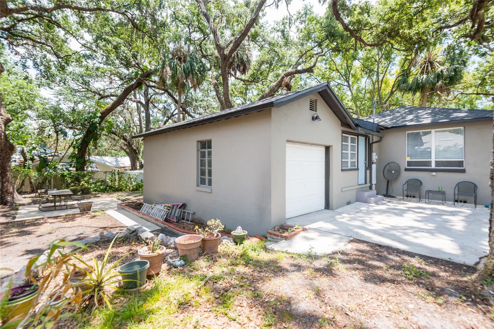 1310 Hilton Place