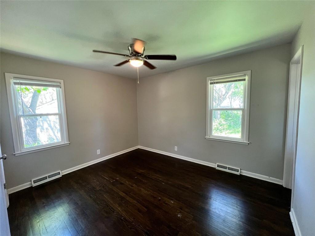 3407 S Claremont Avenue