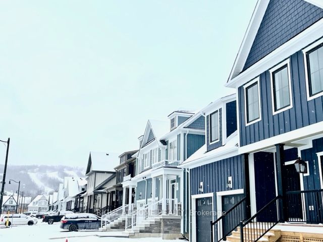 114 Black Willow Cres