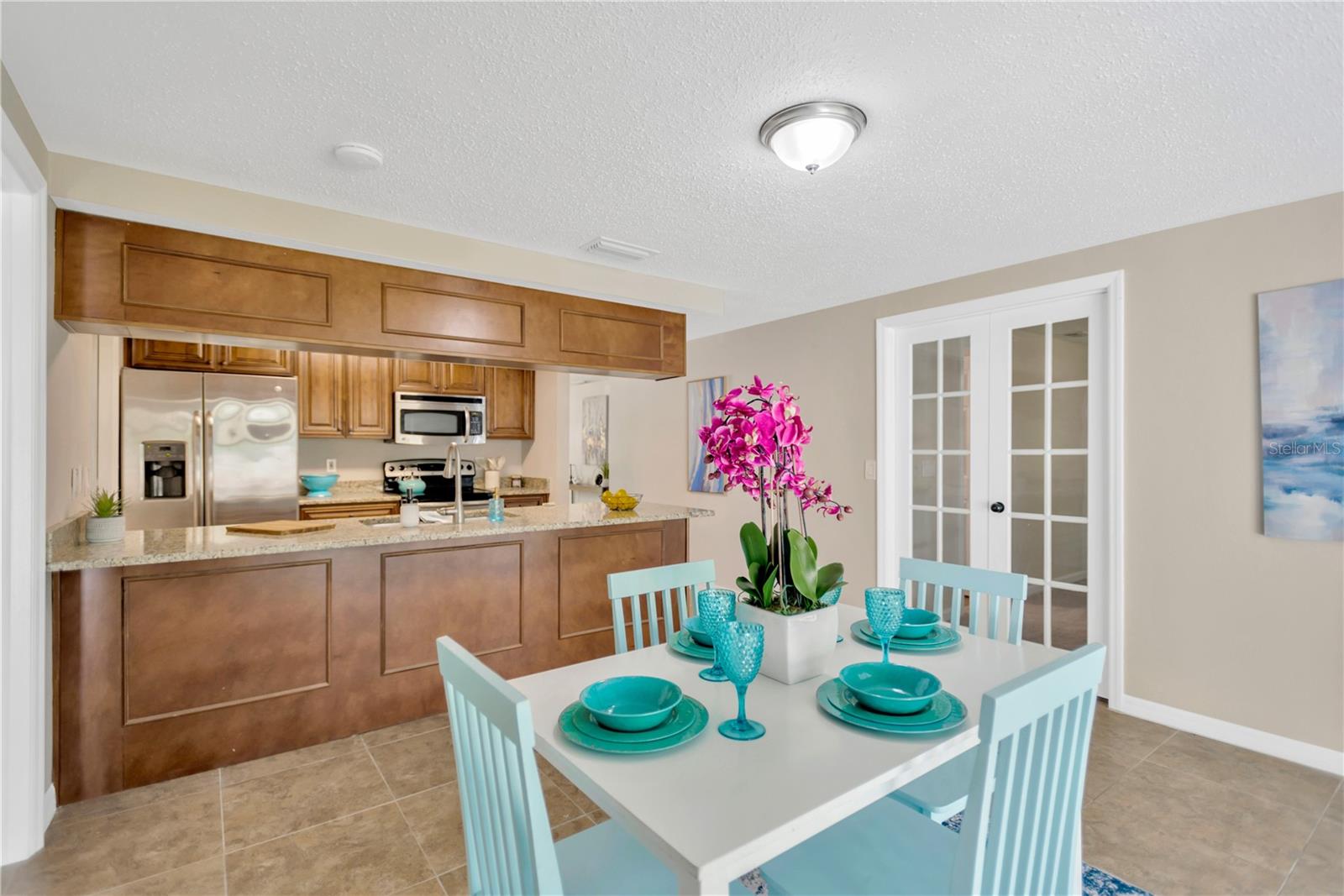 3218 King Charles Circle