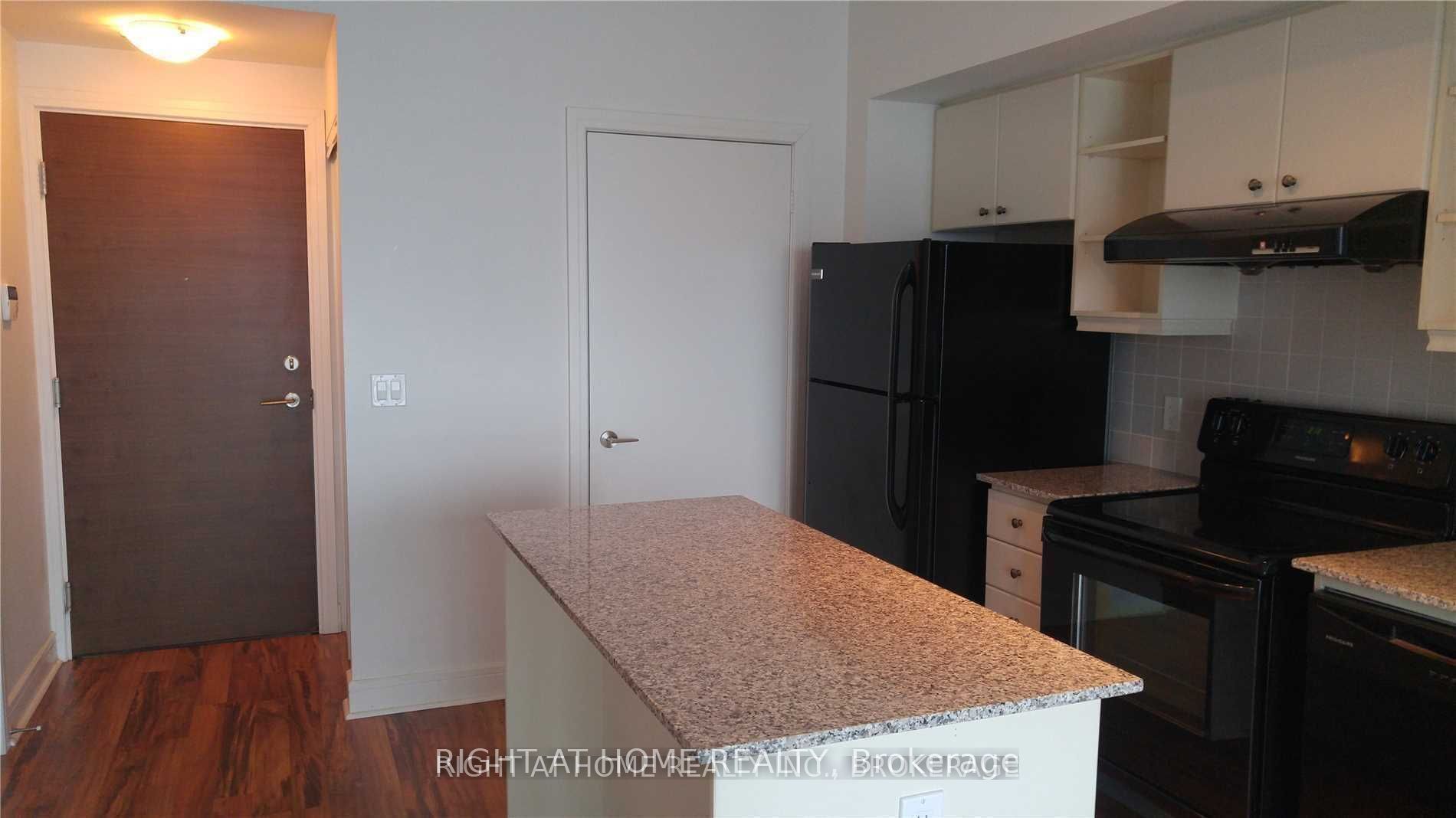 35 Brian Peck Cres LPH27