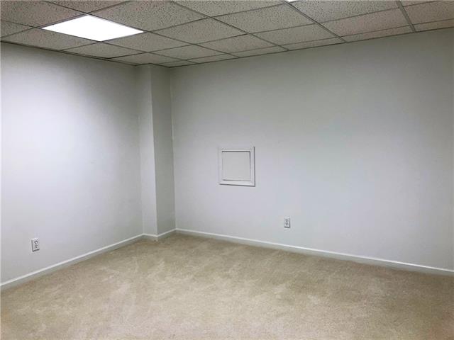 612 Carriage Court