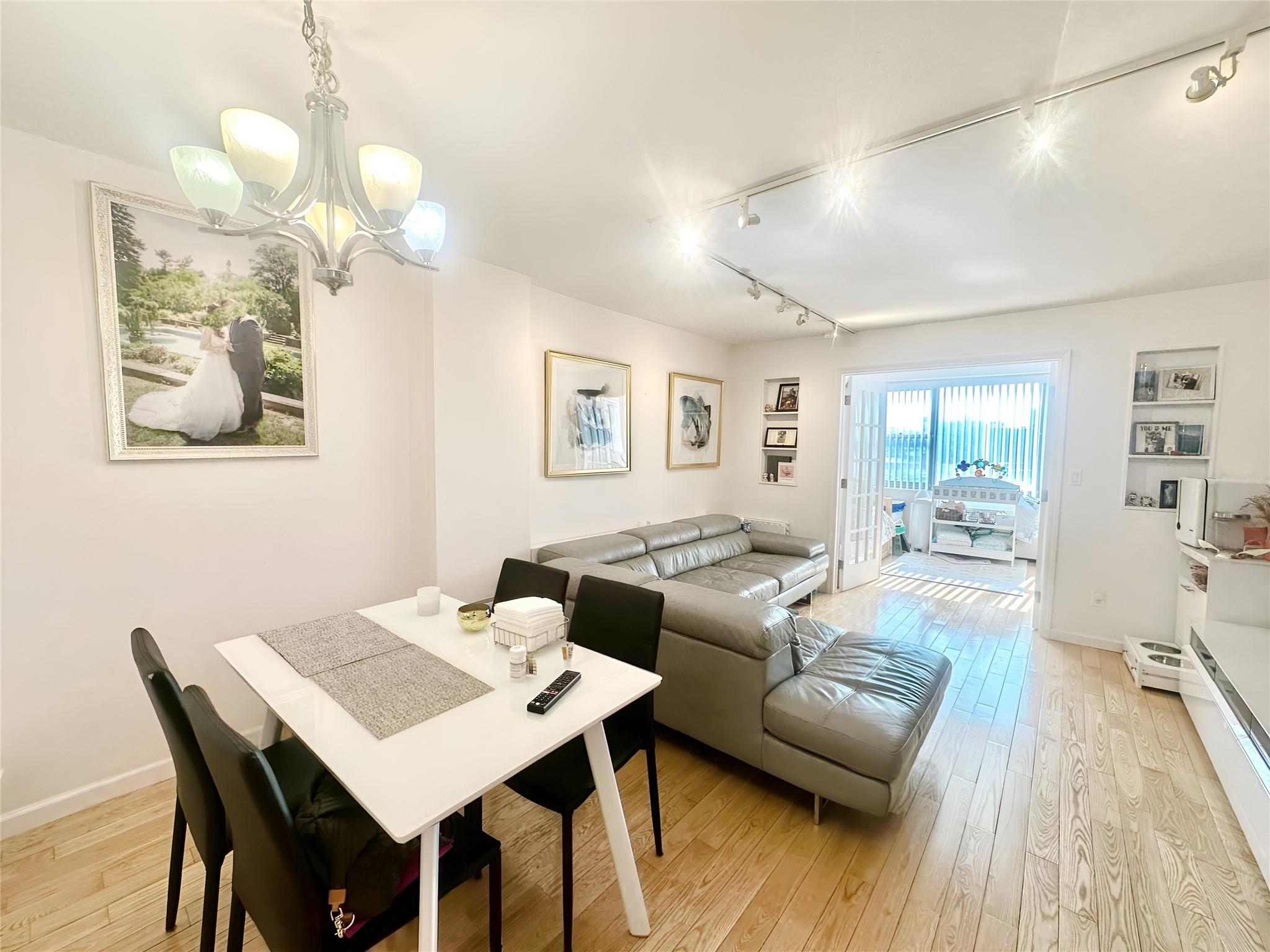 61-20 Grand Central Parkway A608