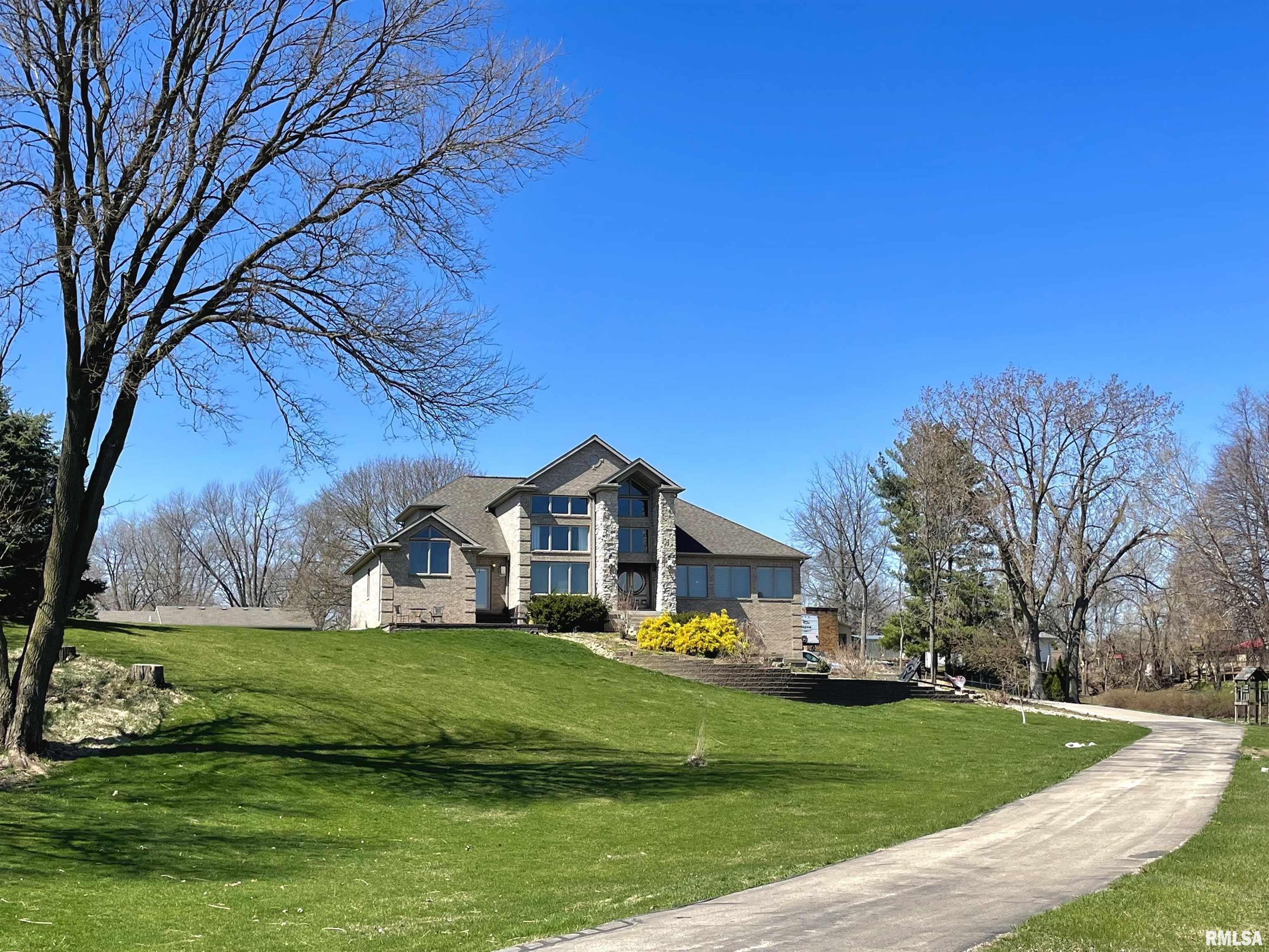 Clinton, Iowa Homes for Sale