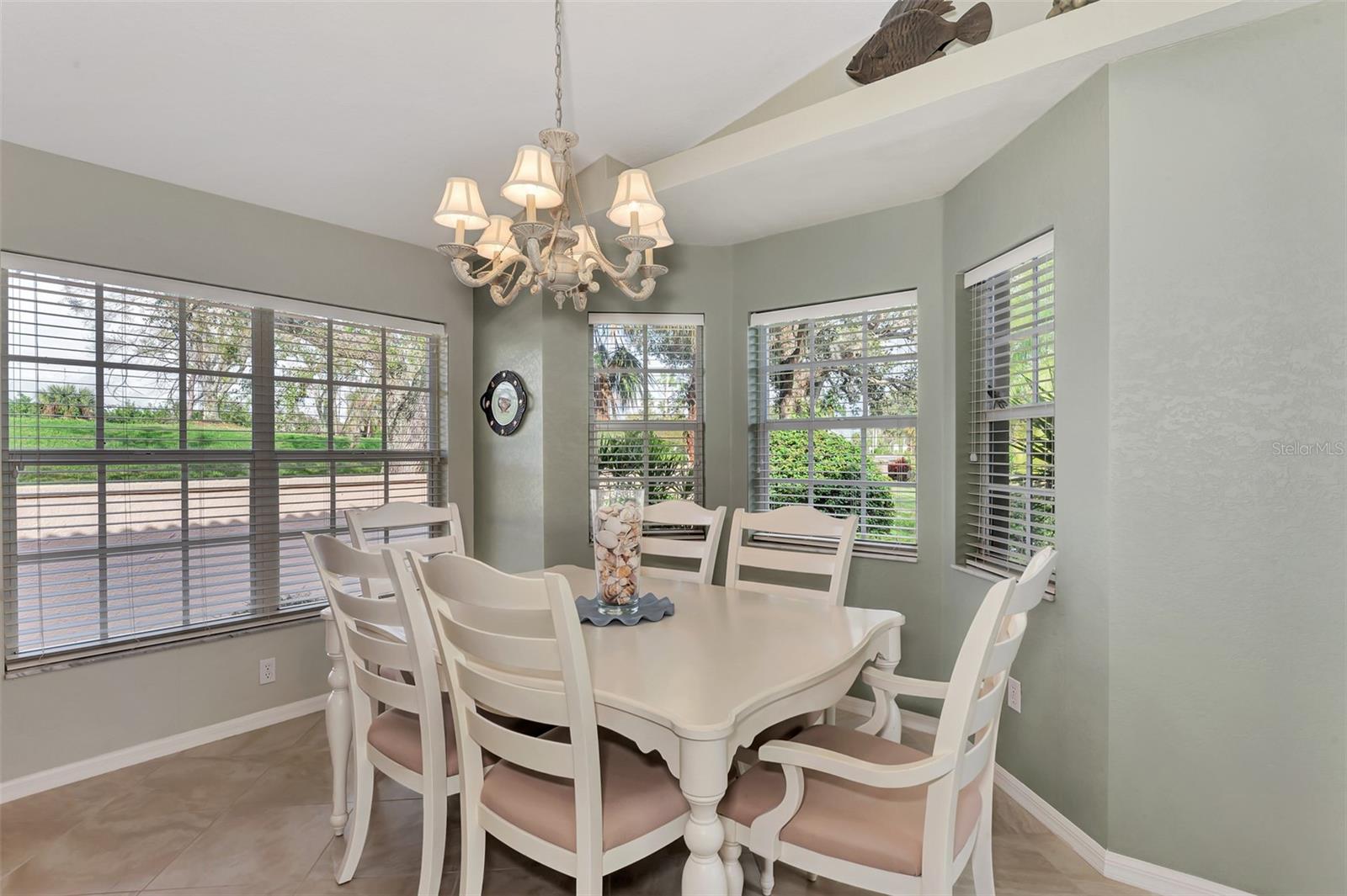 3195 Village Lane