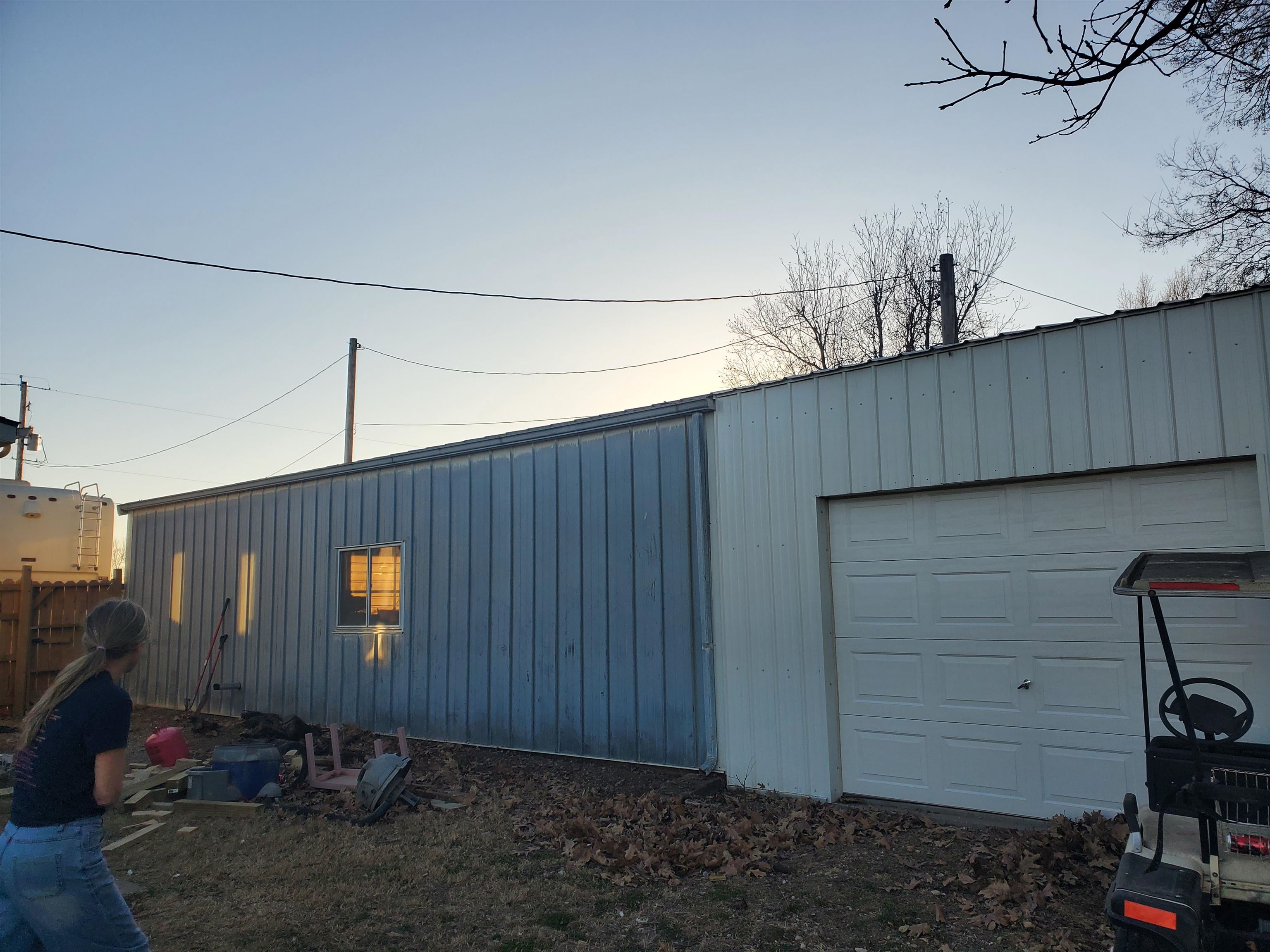 6946 Sunset Dr.