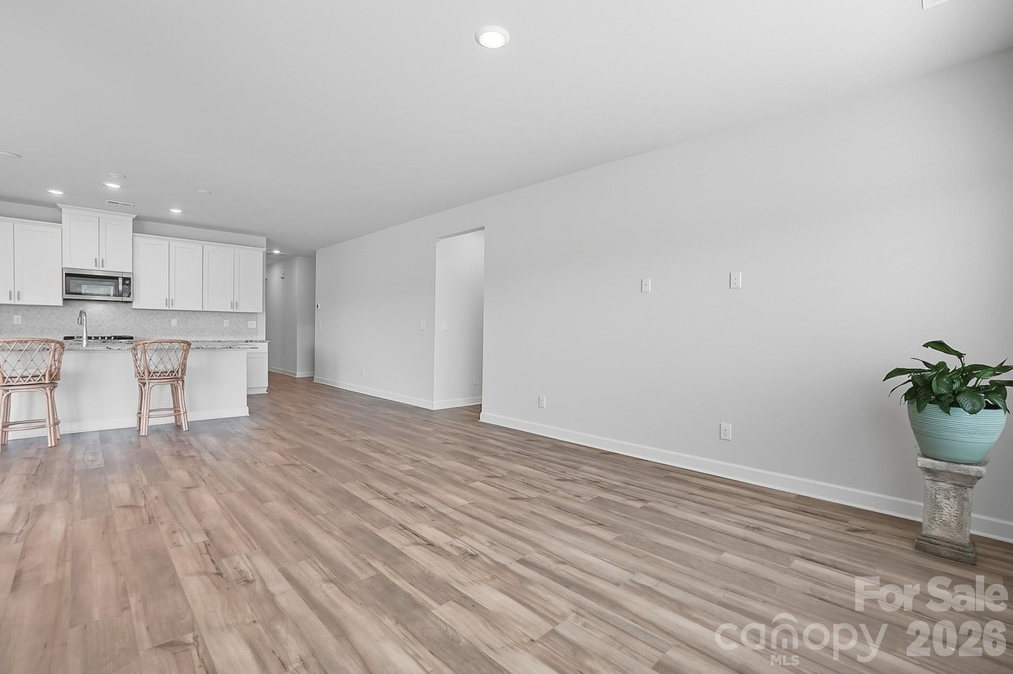 1020 Alicante Avenue