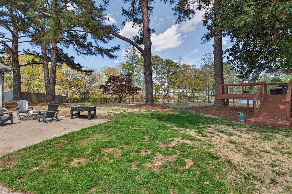 403 Holloway Drive