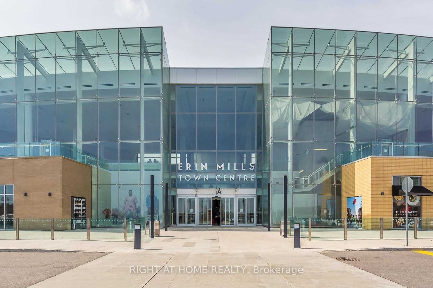 2520 W Eglinton Ave 1901