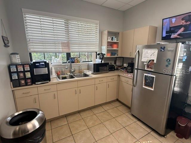 10916 Dylan Loren Circle Circle 10