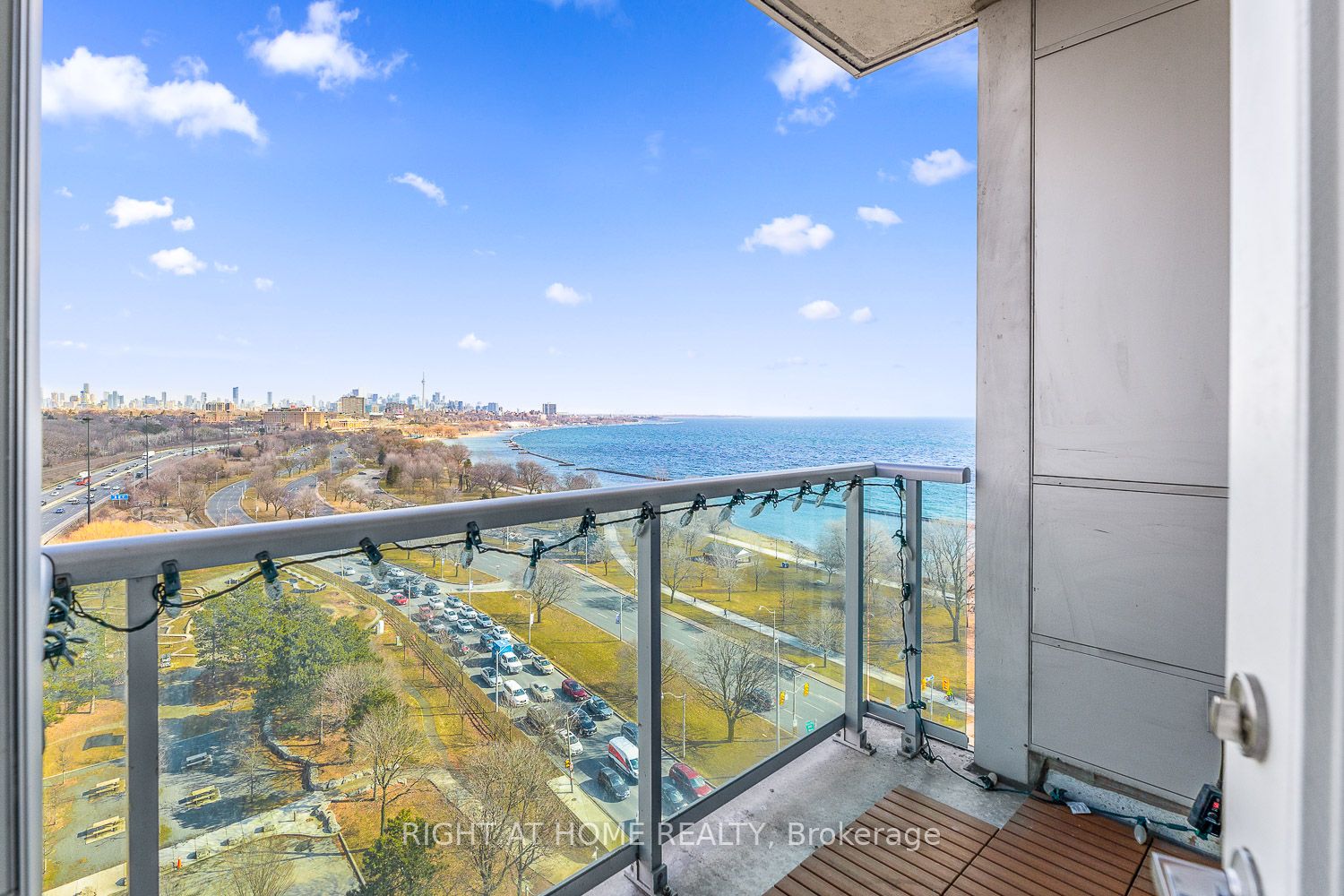 1900 W Lake Shore Blvd 1409