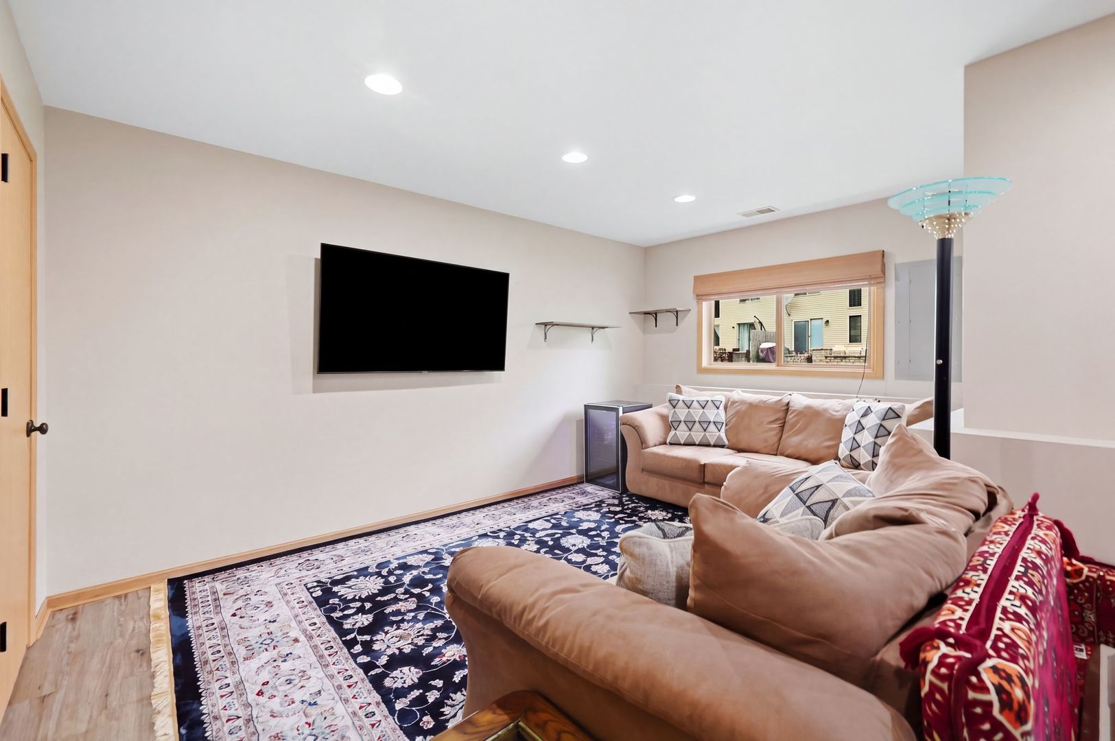 8234 Auburn Lane